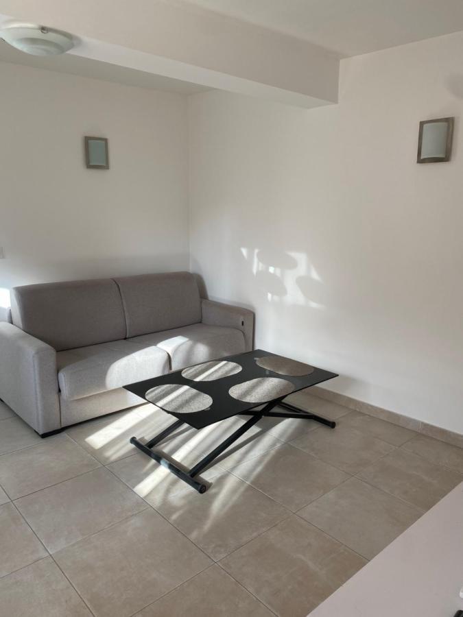 Agreable 2 Pieces En Ville Comme A La Campagne Nice Exterior foto